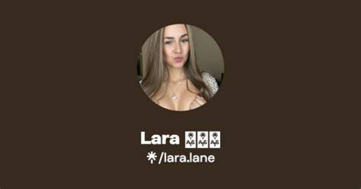 Lara Lane Snipfeed