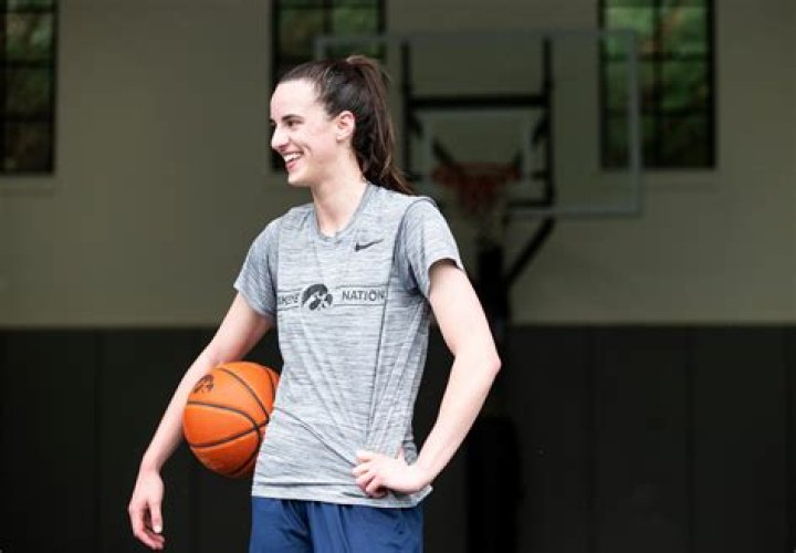 Learn The Exact Height Of Basketball Star Catlin Clark