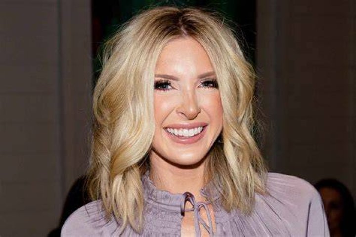 Lindsie Chrisley 'Blocked' Siblings on Social Media After Fight