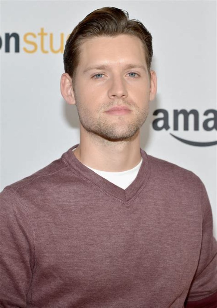 Luke Kleintank Height, Weight, Age, Family, Facts, Biography, Girlfriends