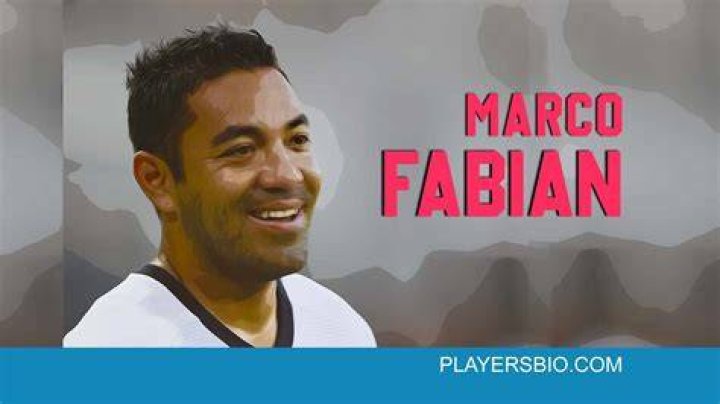 Marco Fabian Net Worth, Bio, Salary, Wiki, Age, Gossip