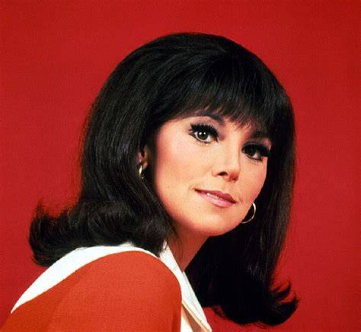 Marlo Thomas, 81, of That Girl and former talkshow host Phil Donahue