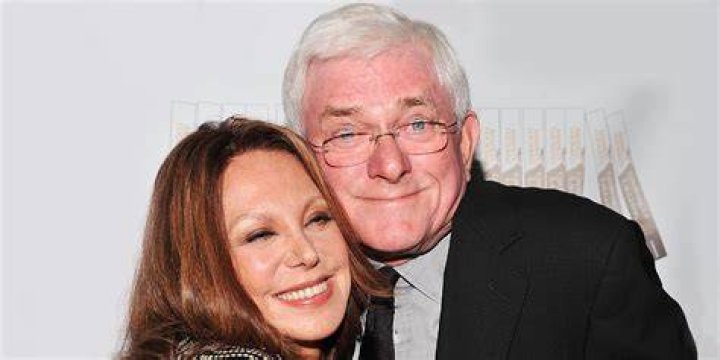 Marlo Thomas Confesses Love for Phil Donahue on 87th Birthday & Shows