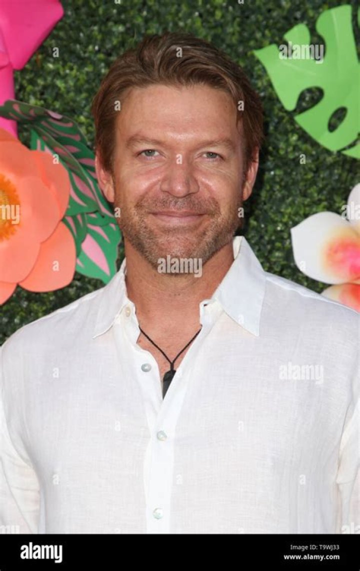 Matt Passmore on Lifetime's Family Pictures, Playing the Bad Boy