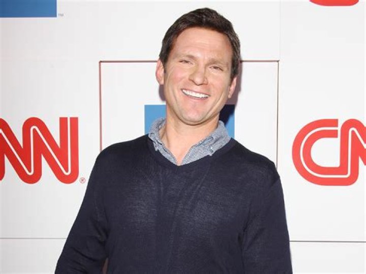 Meet Bill Weir's Wife: Uncovering The Story Behind The CNN Anchor