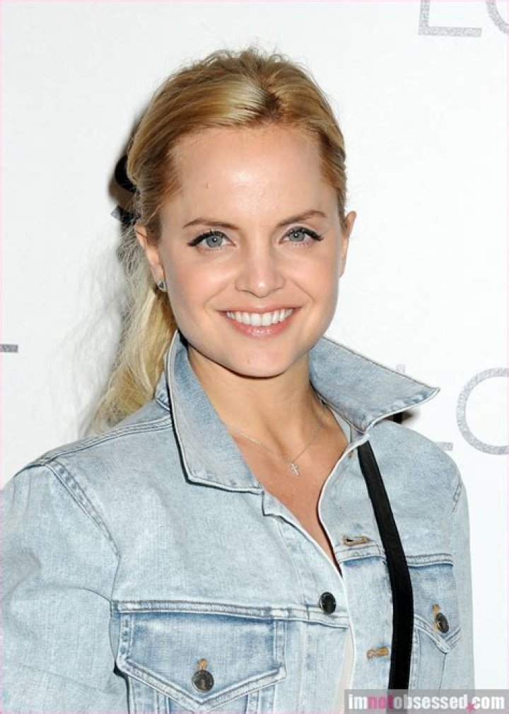 Mena Suvari wallpapers (100507). Popular Mena Suvari pictures, photos