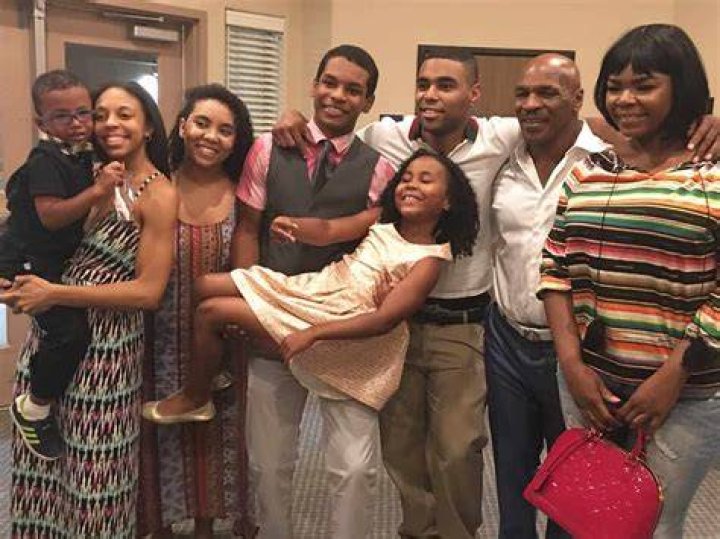 Mike Tyson Family Photos with Wife, Daughter, Son, Parents YouTube