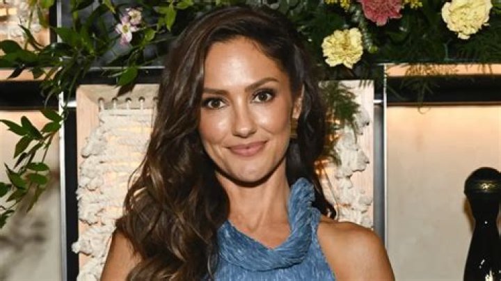 Minka Kelly Bio