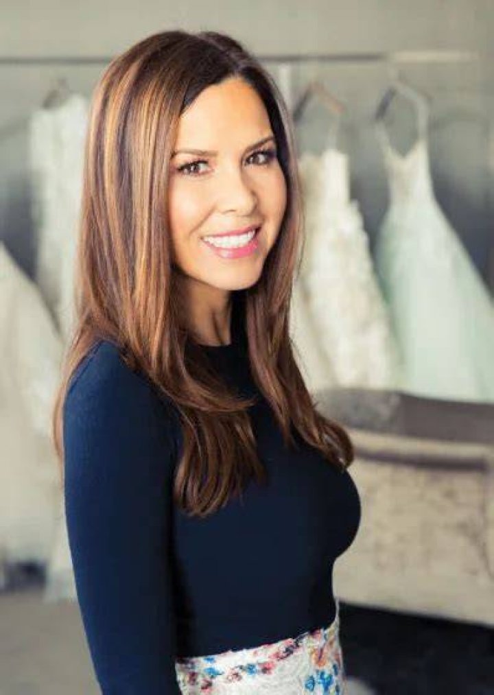 Monique Lhuillier Net Worth - MoxSync