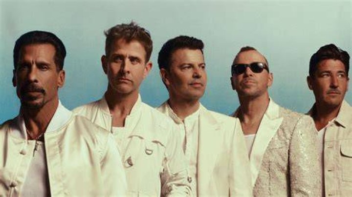 New Kids On The Block New kids on the block, New kids, Nkotb
