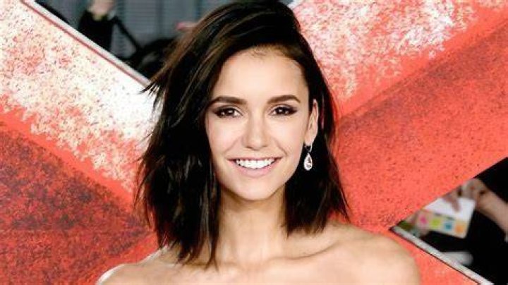 Nina Dobrev Net Worth Boyfriend Shaun White, Age, Parents, Husband