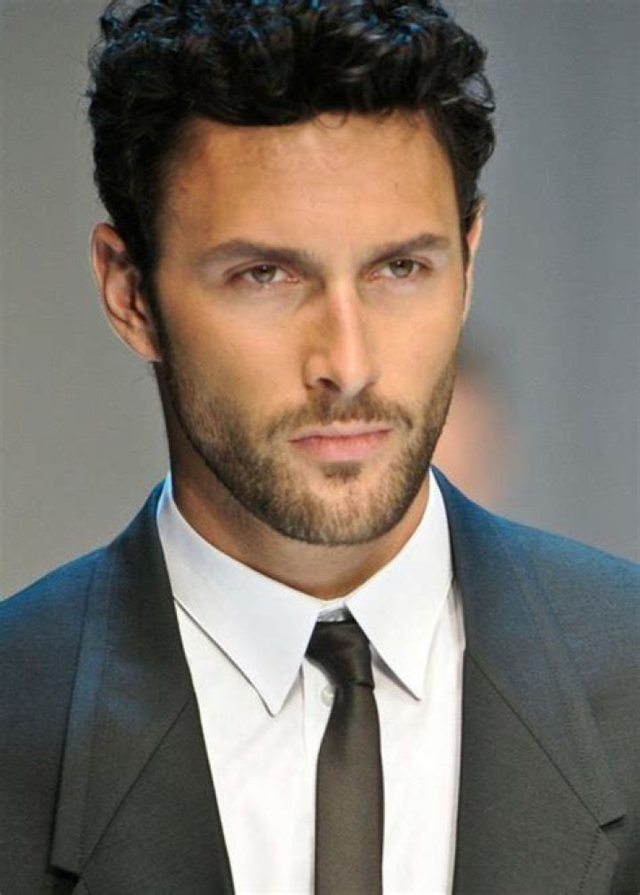 Noah Mills Alchetron, The Free Social Encyclopedia