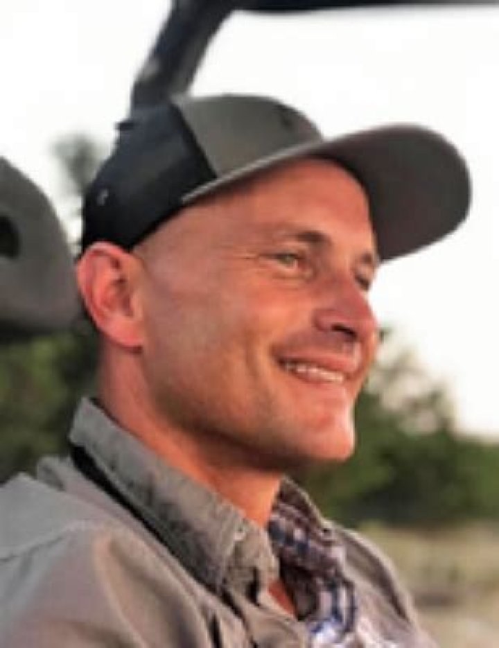 Obituary for Walker Watkins Strait Holmgreen Mortuary
