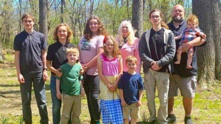 Obituary Of Travis Stewart, A Beloved Virginia Resident
