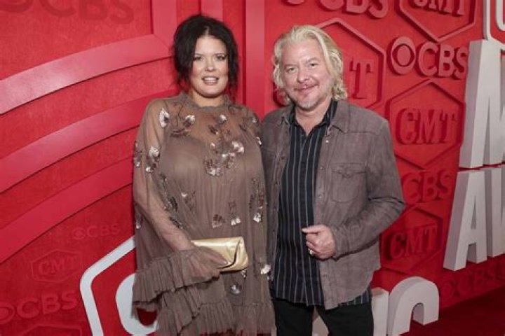 Phillip Sweet's Net Worth How Much Is The Country Superstar Worth?