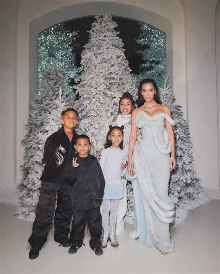Photos from Kim Kardashian&rsquo;s Family Trip to Armenia