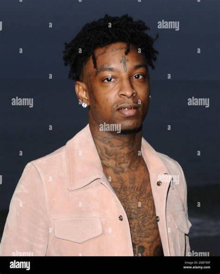 PICTURED 21 Savage's scowling mugshot is released Daily Mail Online
