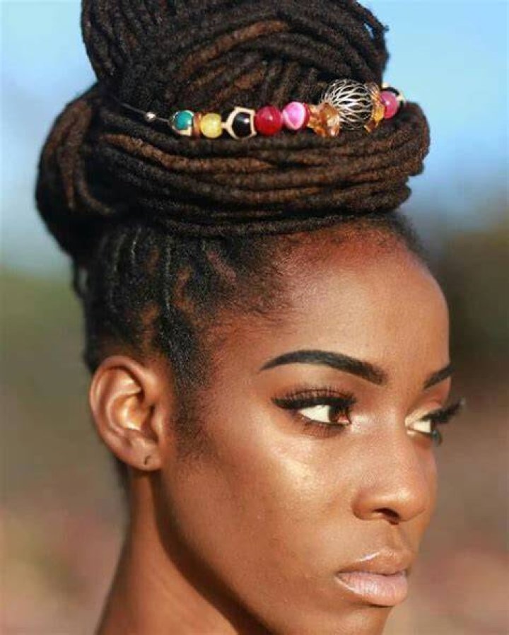 Pin by Django on LoxAppeal Dreadlock hairstyles for men, Dreadlock