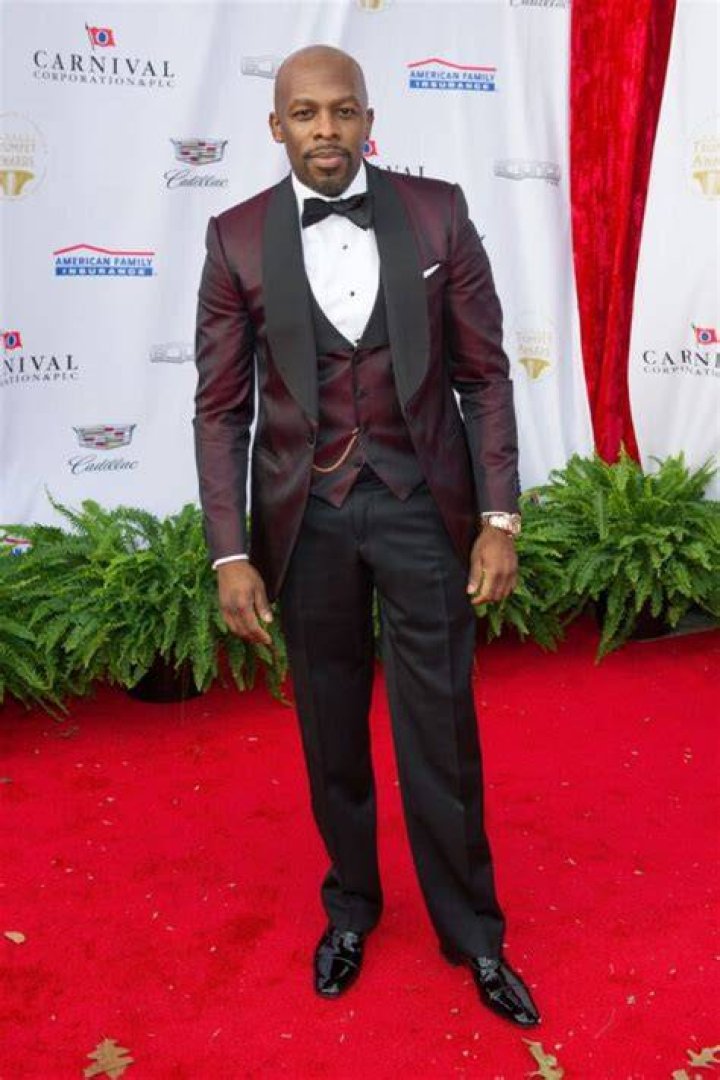 R&B Joe Singer Net Worth 2021, Early Life, Bio, Career, and Awards