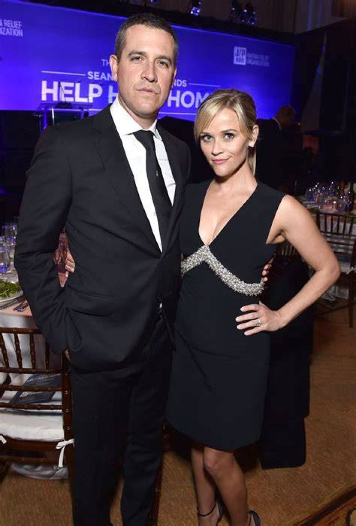 Reese Witherspoon and Jim Toth's Cutest Pictures POPSUGAR Celebrity