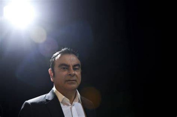 Renault ends Ghosn era with Nissaninduced profits plunge