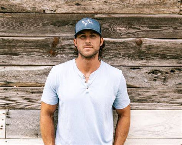 Riley Green Country Music Rocks
