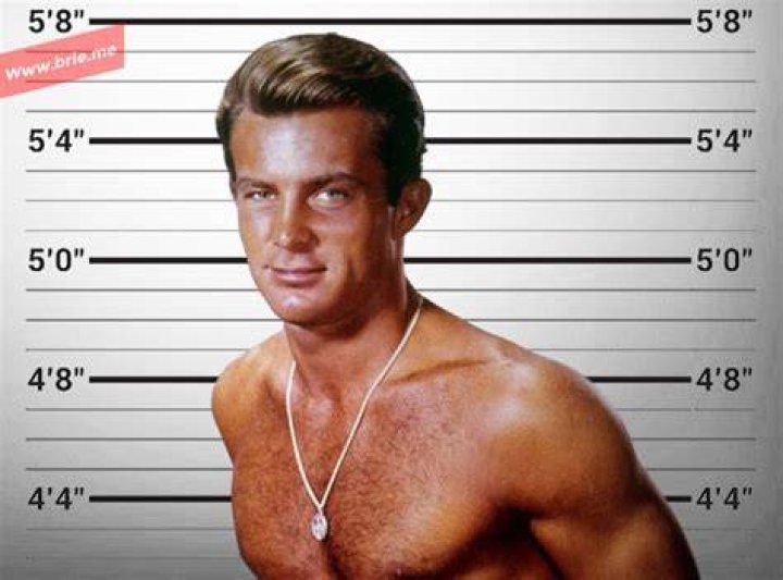 Robert Conrad Height