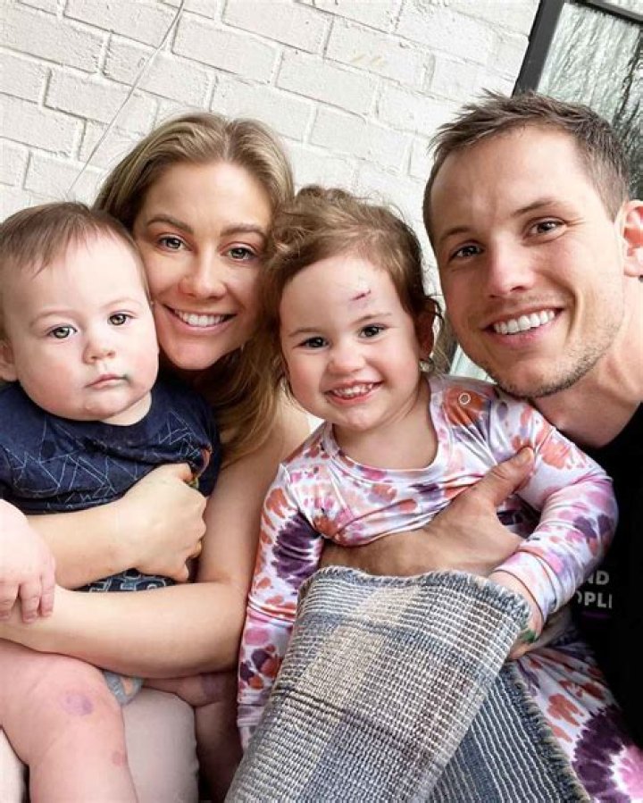 Shawn Johnson East and Family Celebrate Thanksgiving with Traditions