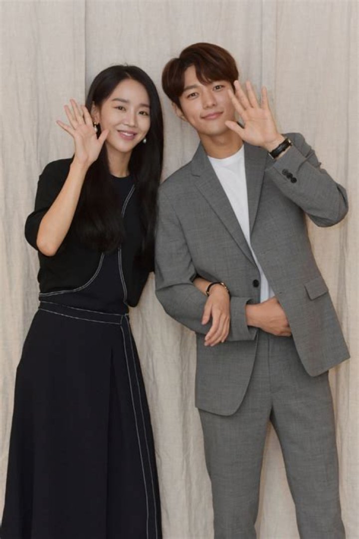 Shin Hye Sun Dating Status 2021 &lsquo;Mr.Queen&rsquo; Star Reveals a Shocking