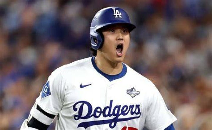 Shohei Ohtani's Wife Revealed As Basketball Player Mamiko Tanaka