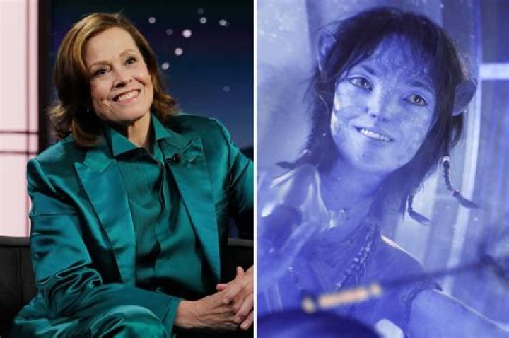 Sigourney weaver playing the role of the Great Royal Wife of King Seti I, Muttuya, with Joel