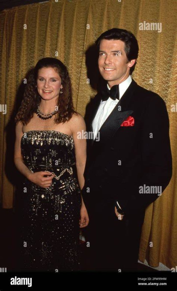 Stephanie Zimbalist Husband Was She Married?