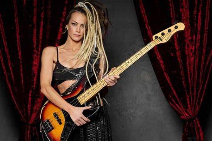 Tanya O'Callaghan (Whitesnake) r/Metalboners