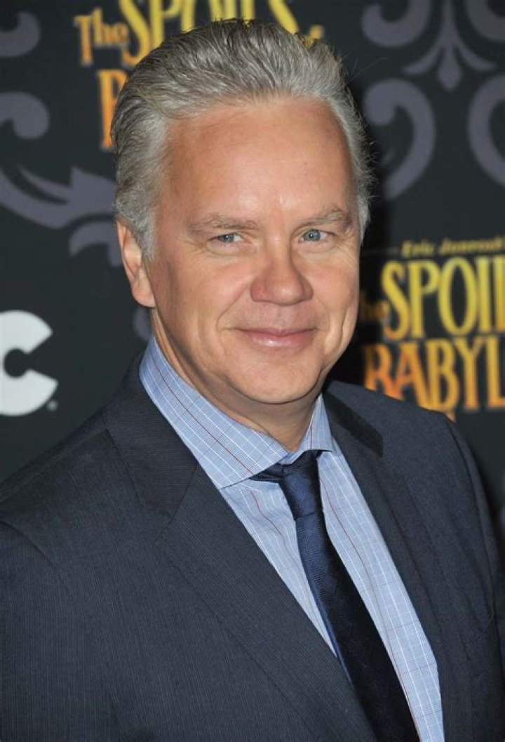 Tim Robbins Net Worth Age, Height, Weight, Education, Career, Physical