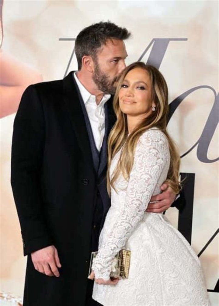 Top 8 ben affleck married to jennifer lopez 2022