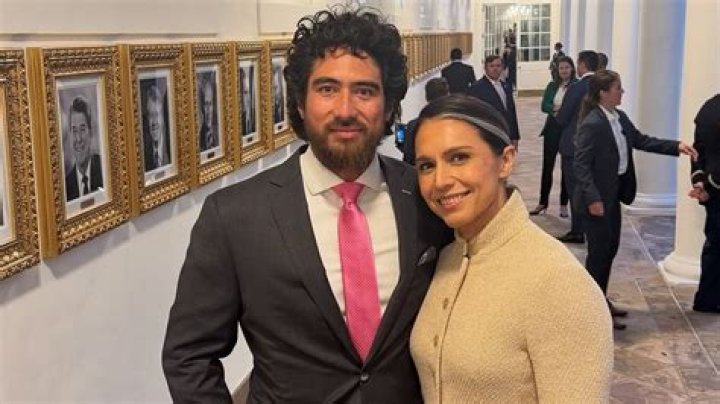 Tulsi Gabbard Husband Age
