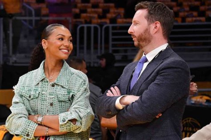 Unveiling The Dynamics: Dave McMenamin's Relationship And The Sports Media Landscape