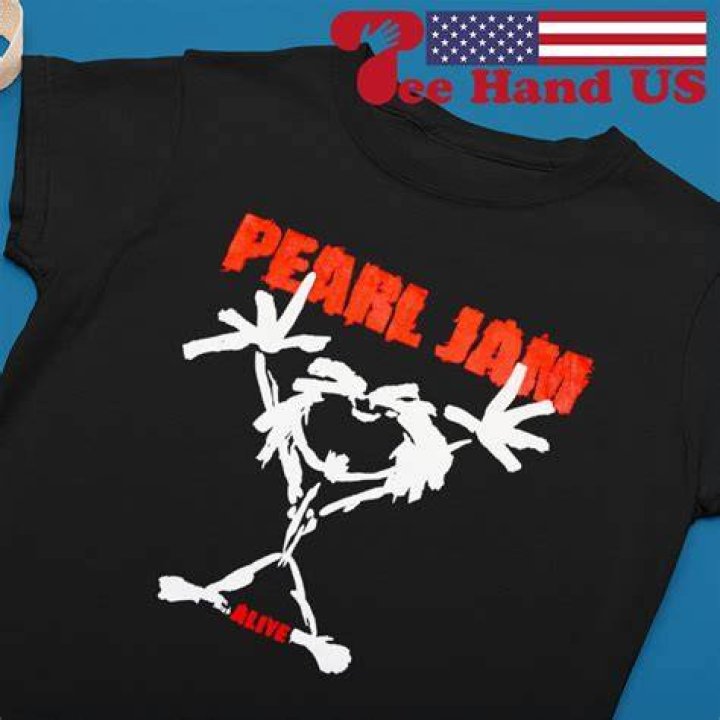 Vintage Travis Scott Pearl Jam Alive Shirt