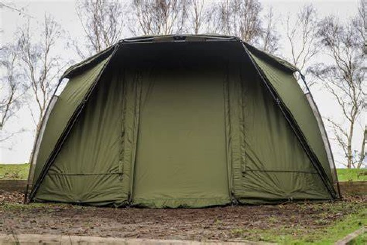 What is a carp tent?