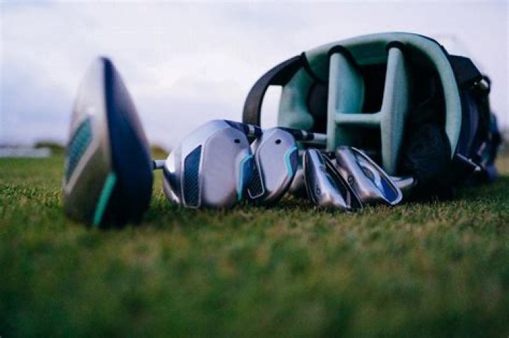 What is an A wedge golf club?