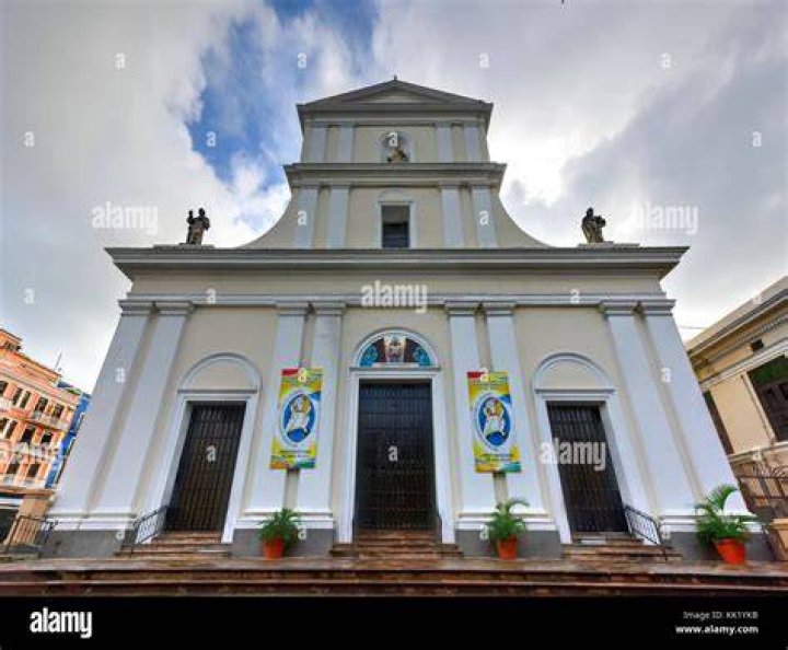 What is the oldest church in San Juan Puerto Rico?