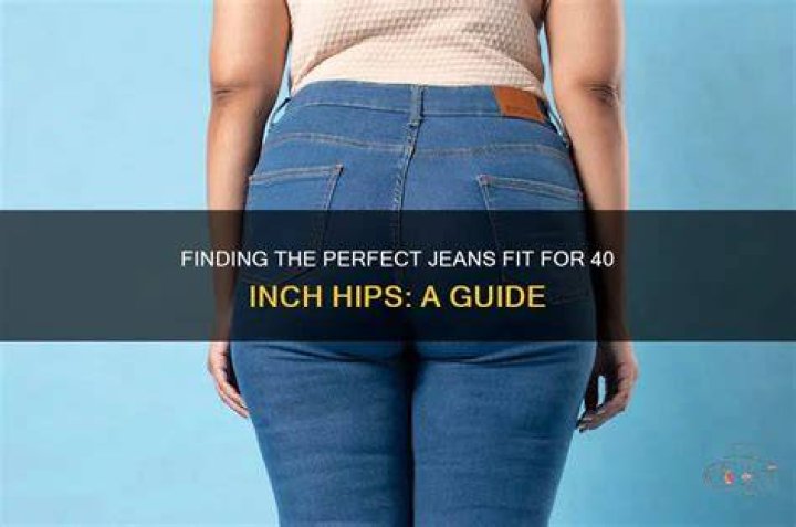 What size is 40 inch hips?