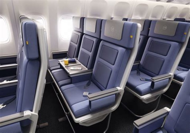 What terminal is Lufthansa at Helsinki?