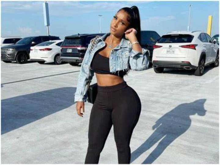 Who is Bernice Burgos? Wiki, Age, Height, Net Worth, Surgery