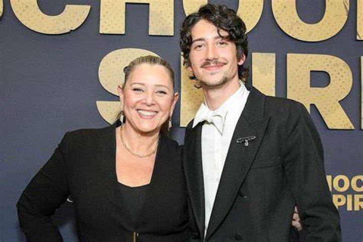 Who Is Camryn Manheim Married To And Why?