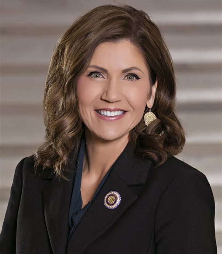 Who is Governor Kristi Noem's husband and how many children do they