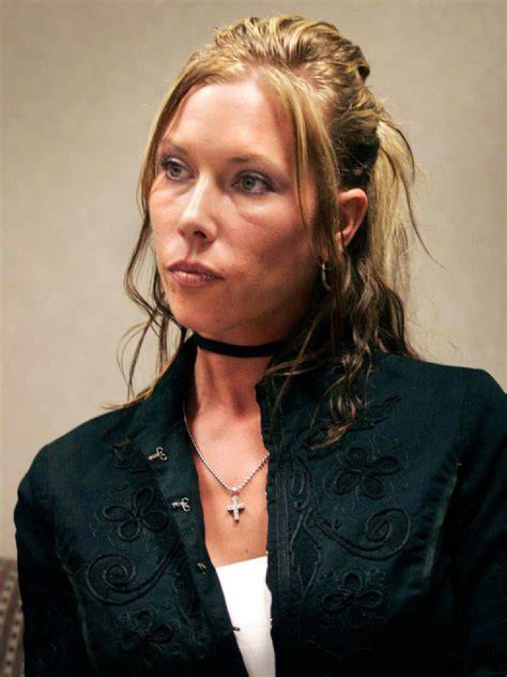 Who is Kim Ann Scott, Hailie Jade's mother and Eminem's exwife? Opoyi