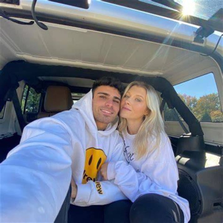 Who is Kyla Yesenosky? Meet Biagio Lazaric Girlfriend, Aged 20, Family