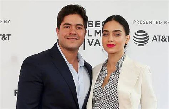 Who is Melissa Barrera husband? Is Melissa Barrera still married? The