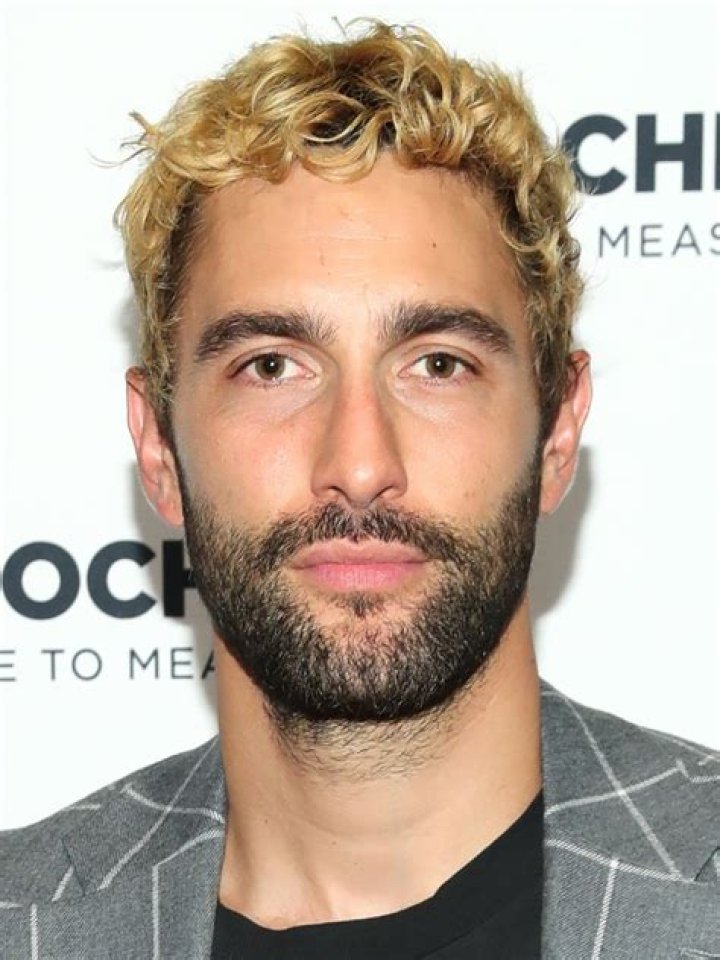 Who Is Noah Mills' Wife? Is the Star of 'NCIS Hawai'i' Single?